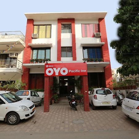 Oyo 8822 Sector 31 Hotel Gurgaon Exterior photo