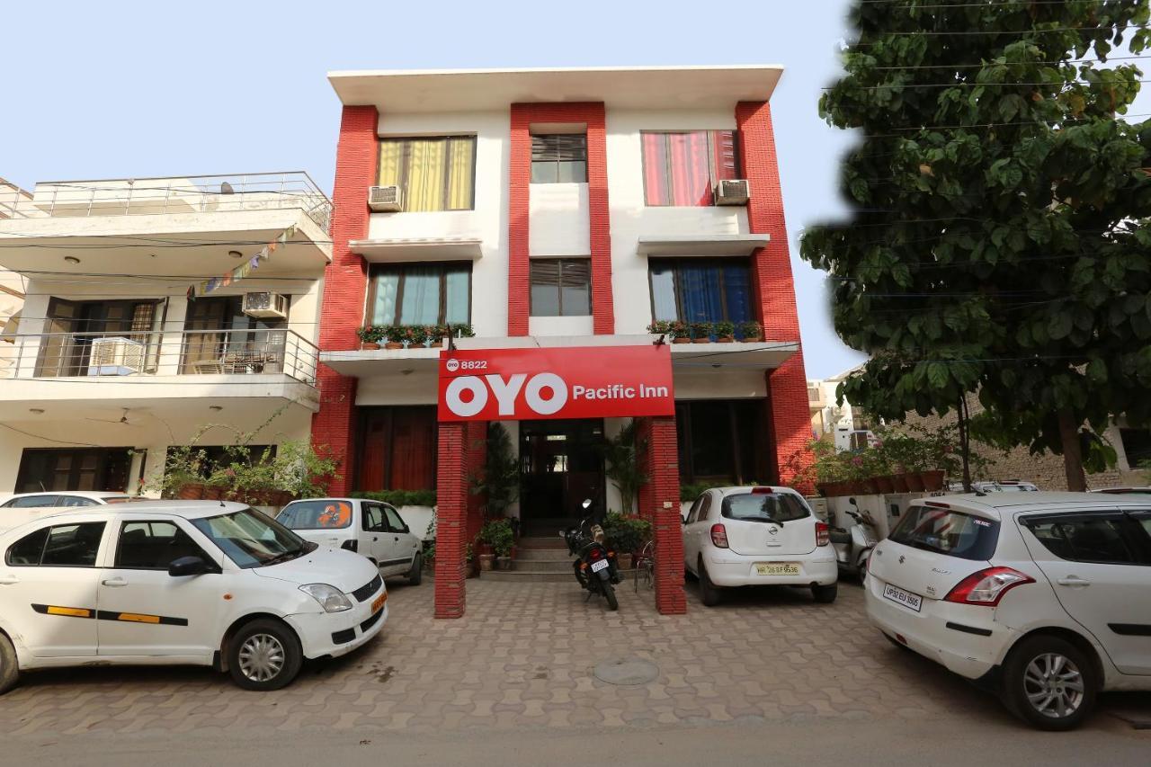 Oyo 8822 Sector 31 Hotel Gurgaon Exterior photo